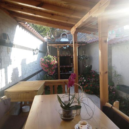 Rose Valley Guest House Kazanlŭk Exterior foto
